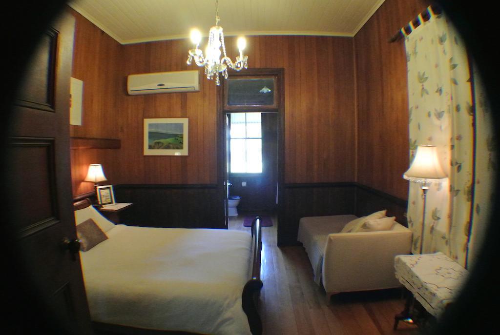 Wiss House Bed & Breakfast Kalbar Ruang foto