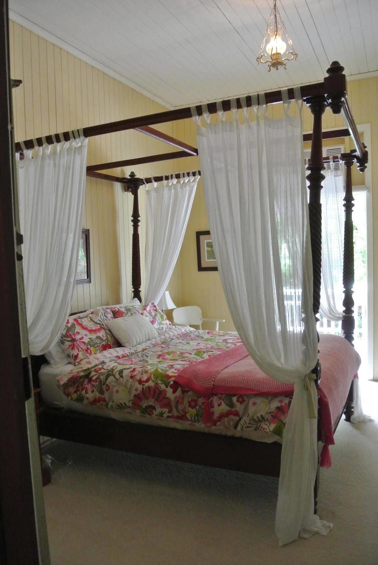 Wiss House Bed & Breakfast Kalbar Bagian luar foto